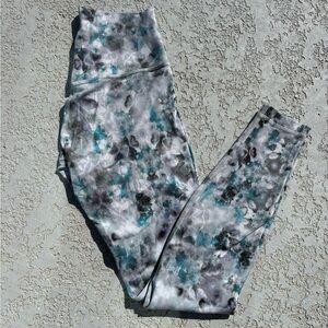 Lululemon align pant Kaleidofloral multi size 6